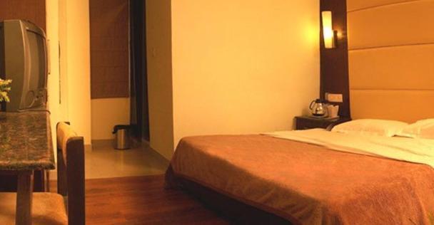 Fabhotel Ashu Palace Karol Bagh Δελχί Δωμάτιο φωτογραφία